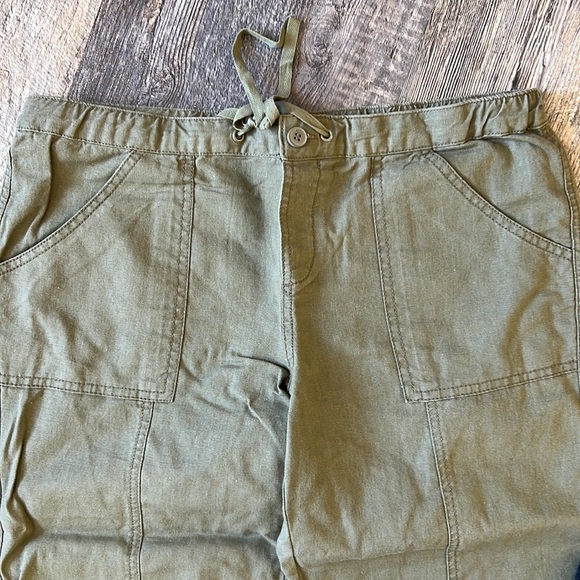 New York and company size S - Picture 3 of 4